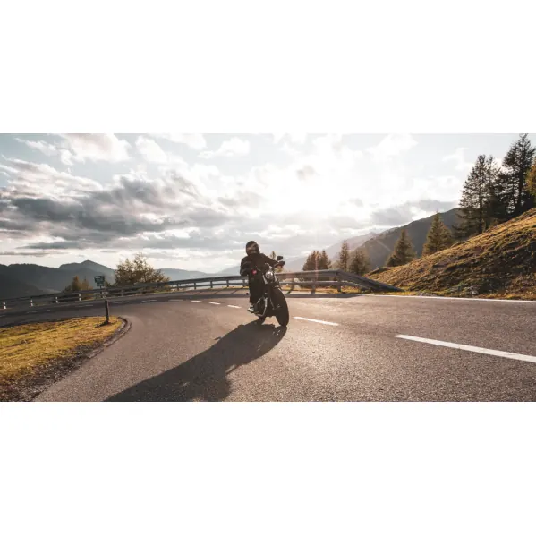 Consejos de seguridad para viajes largos en moto