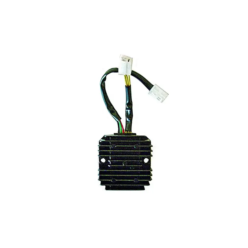 Regulador 12V-15A - Trifase - Cc - 6 Cables Con Se - 04179019